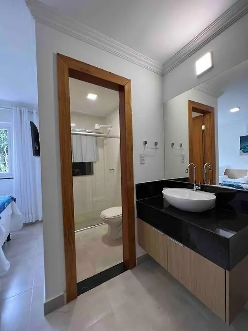Casa Espetacular 2 Suites Arraial Dajuda 포르투세구로